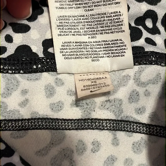 Nike dri-fit leopard print running leggings - Picture 4 of 8